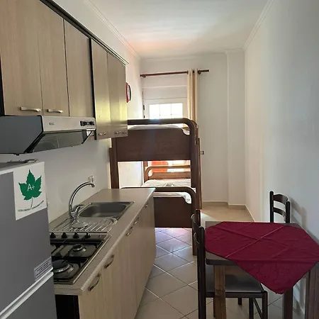 Rei Apartment